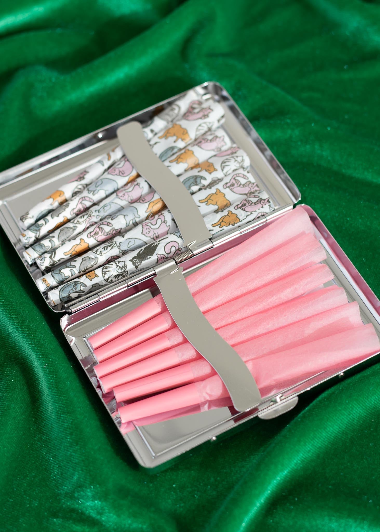 CAT GARDEN JOINT CASE