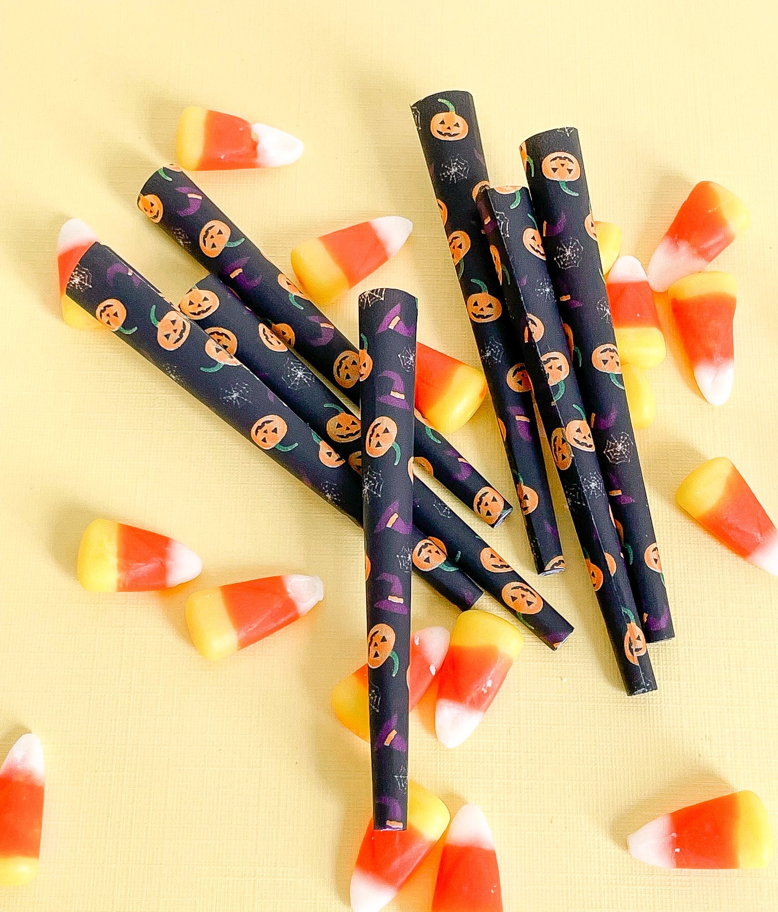 Halloween smoking cones accessories