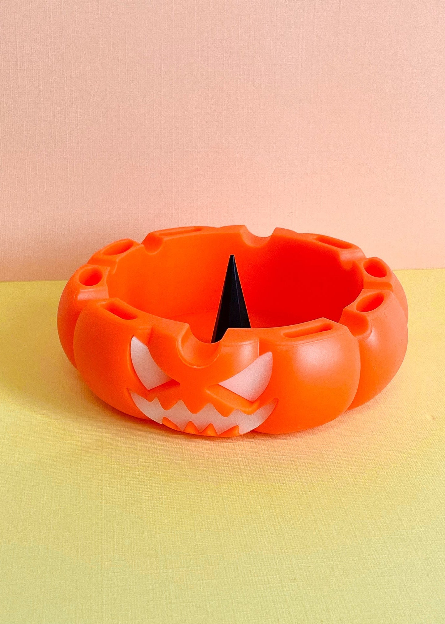 pumpkin ashtray