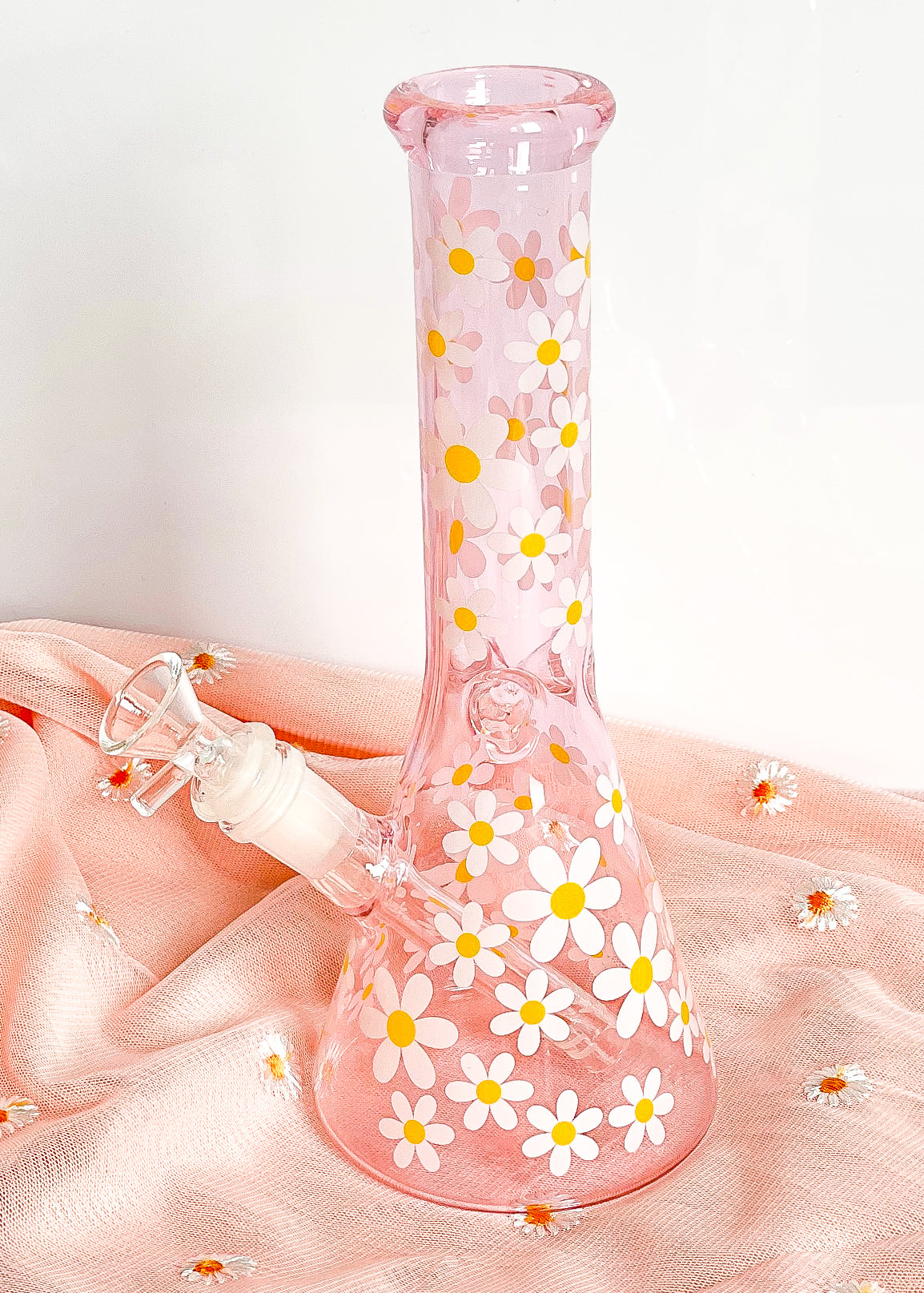 retro daisy pink girly cute bong