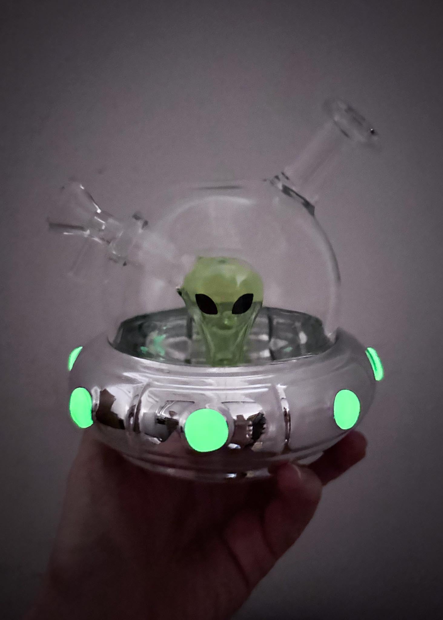 ufo bong