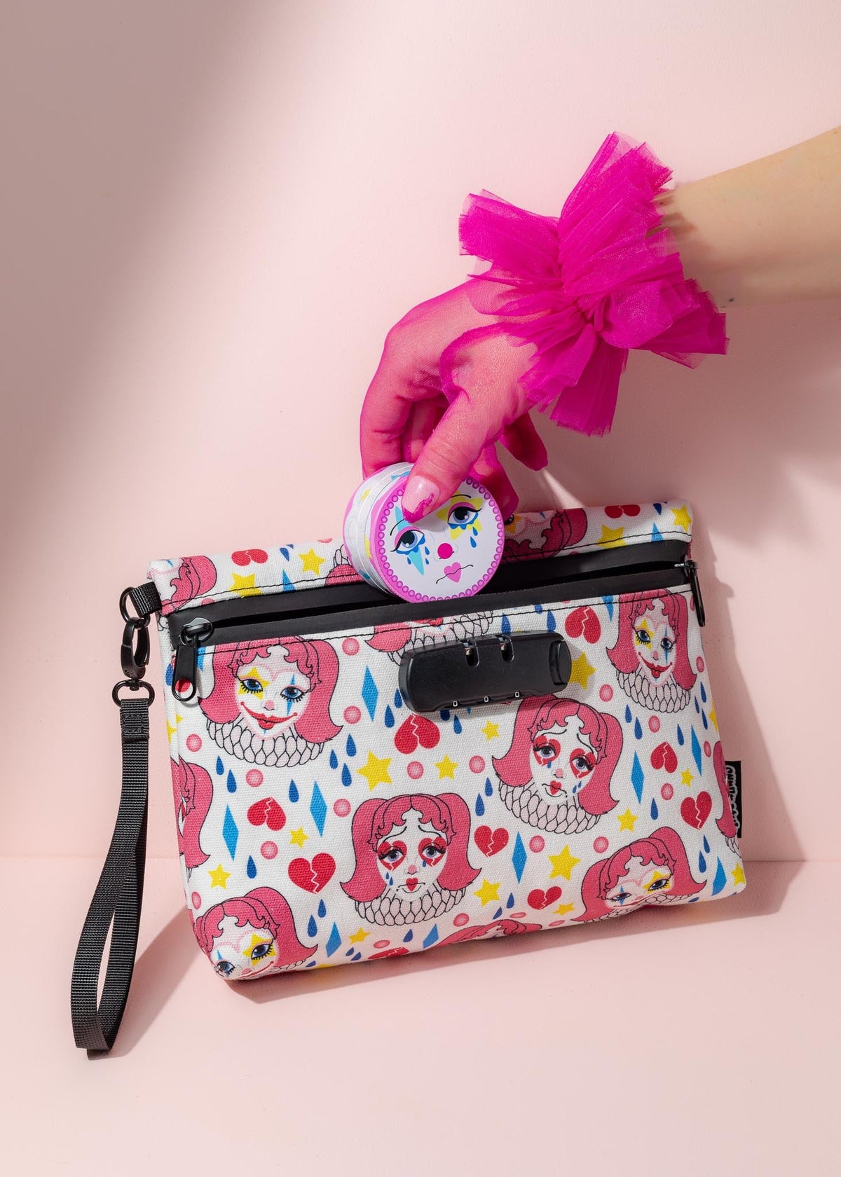CLOWN GIRL GRINDER