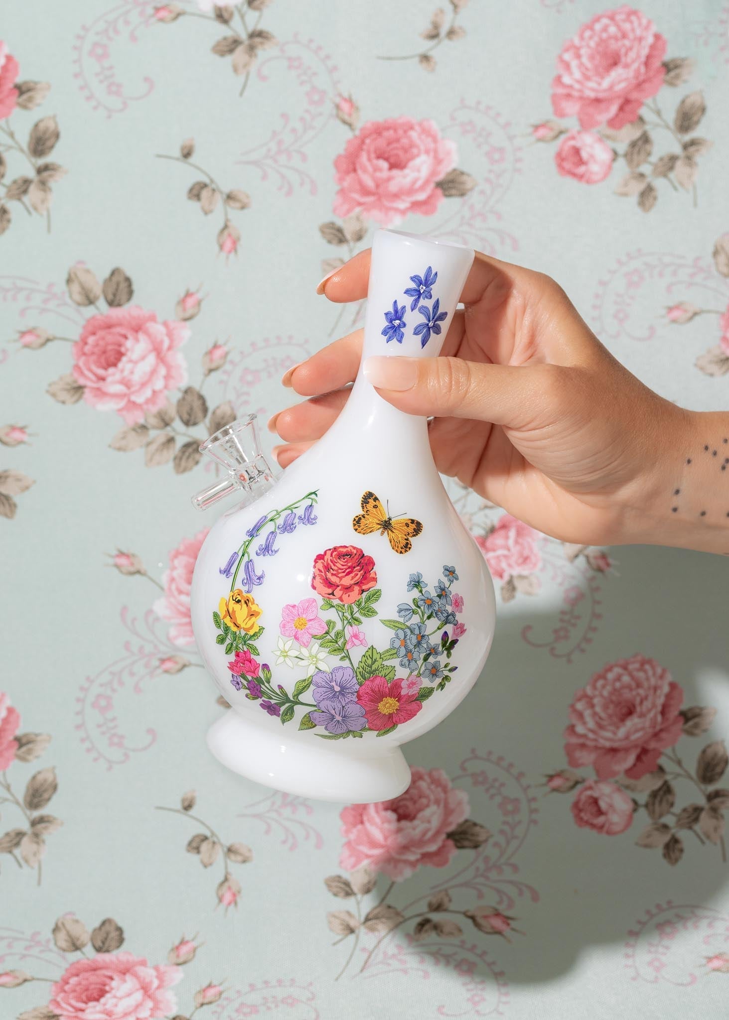 FLORAL VASE BONG