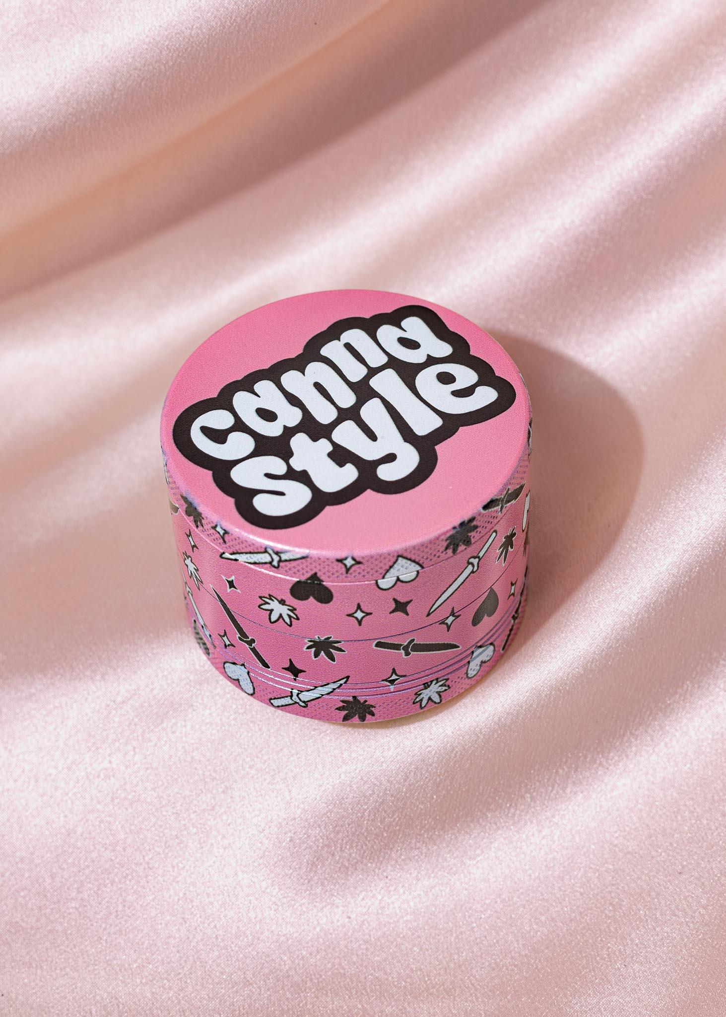 CUTE GHOSTFACE GRINDER