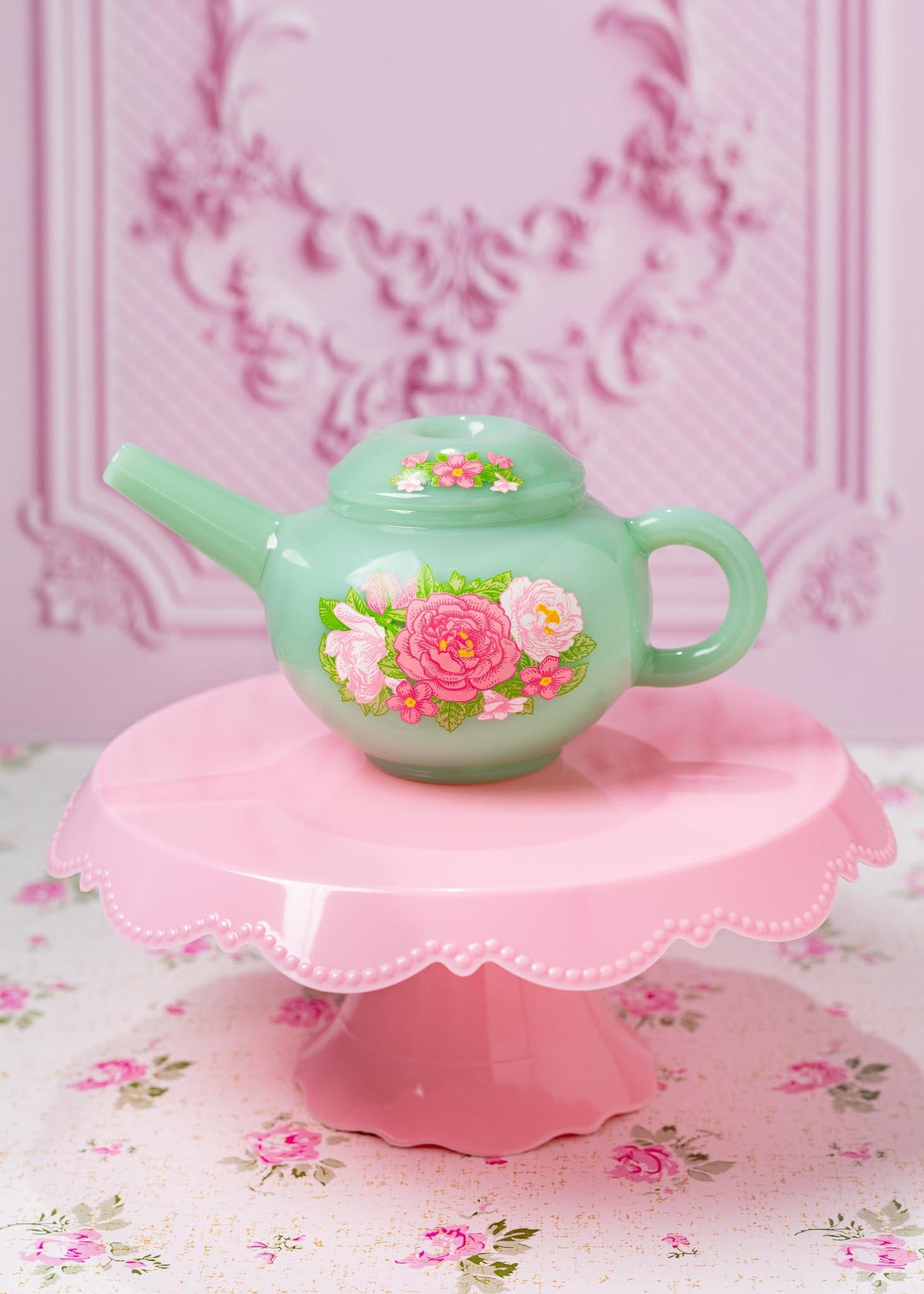 JADE FLORAL TEAPOT PIPE