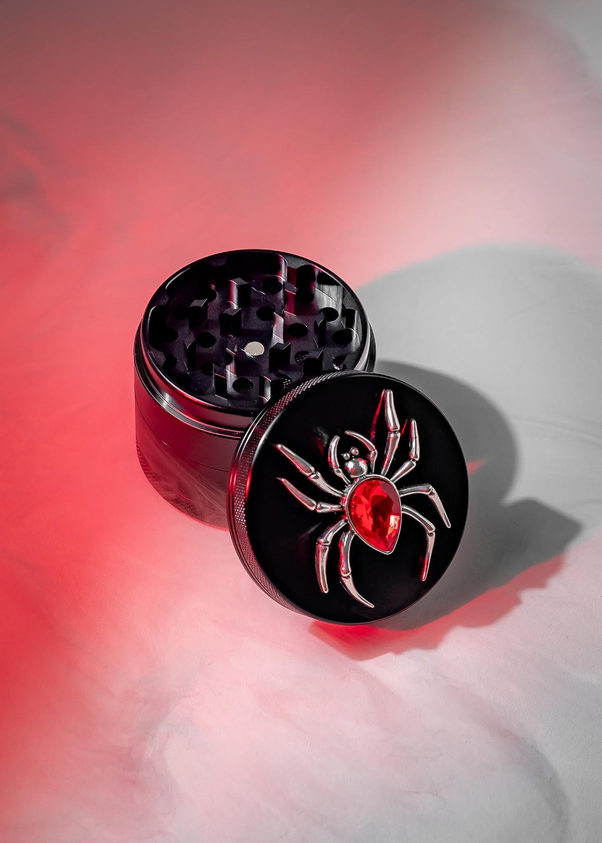 JEWELED SPIDER GRINDER