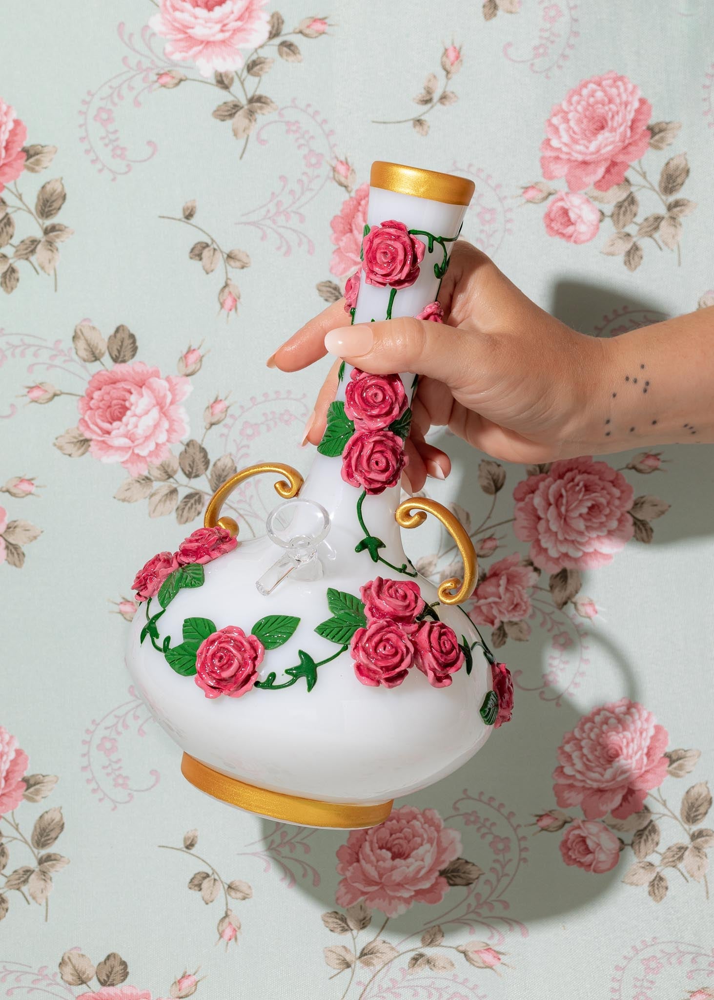 GRANDMA’S BONG