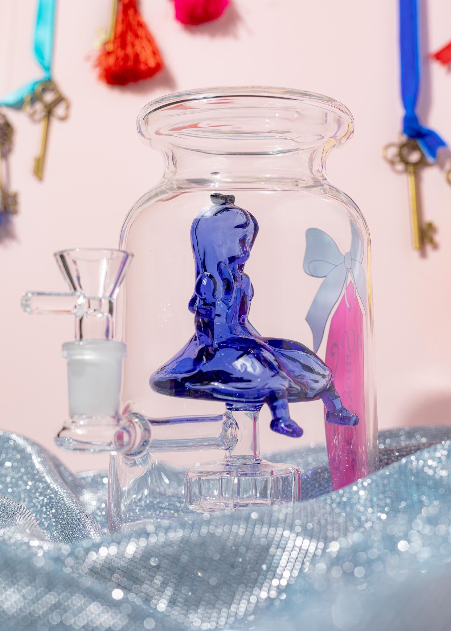 SMOKE ME BOTTLE BONG