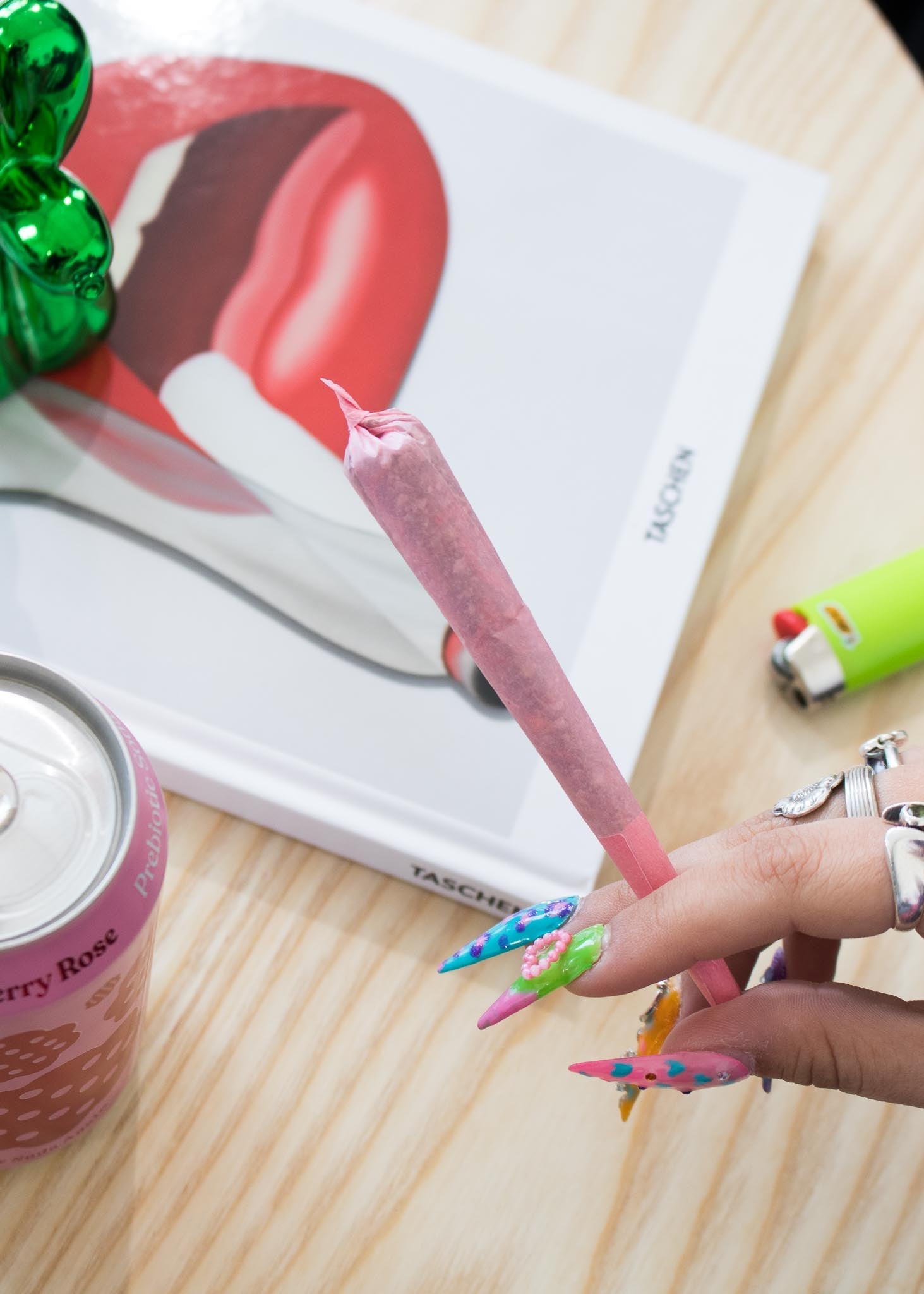 XXL PINK CONES (4-PACK)