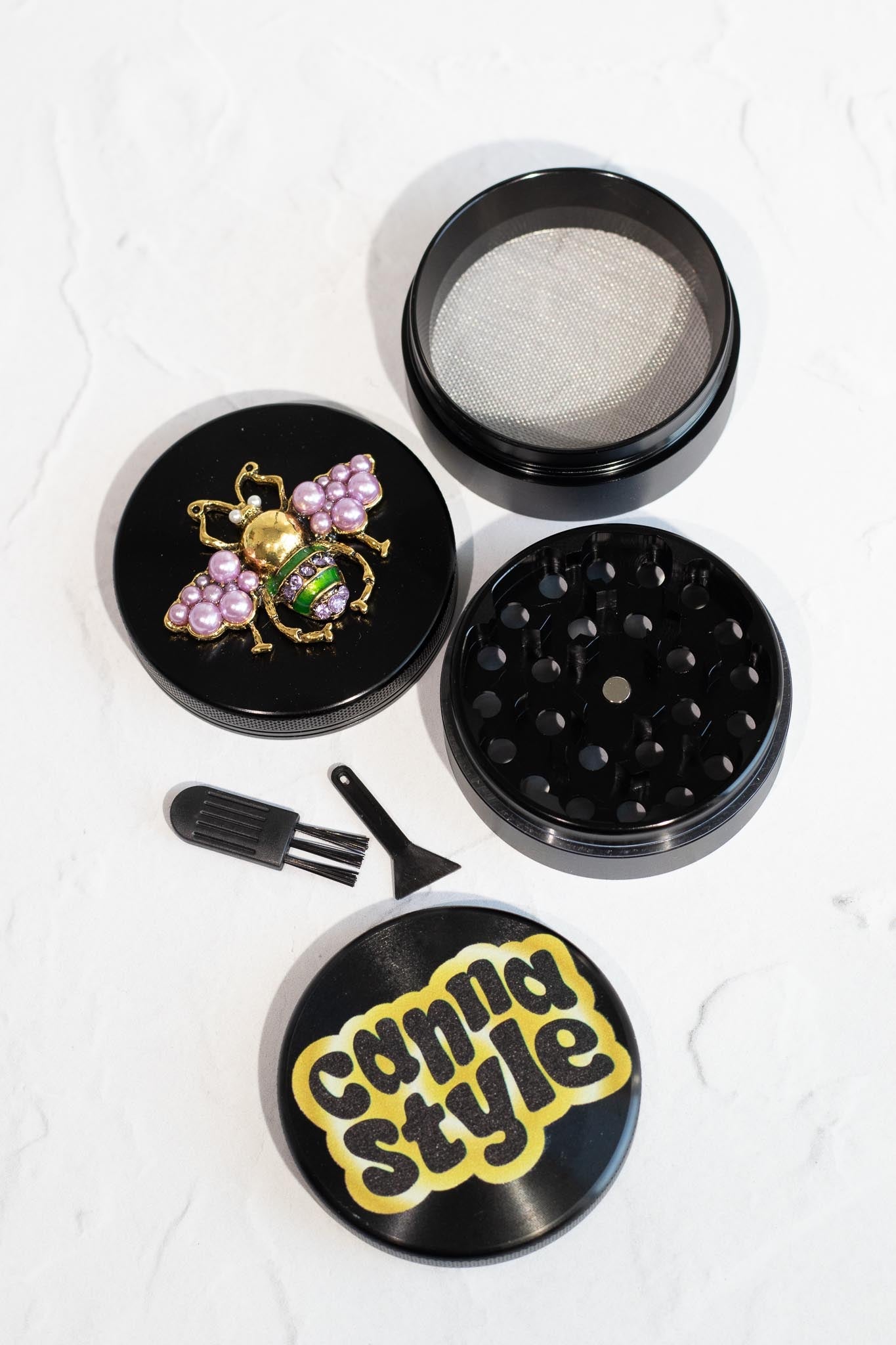 JEWELED BEETLE GRINDER