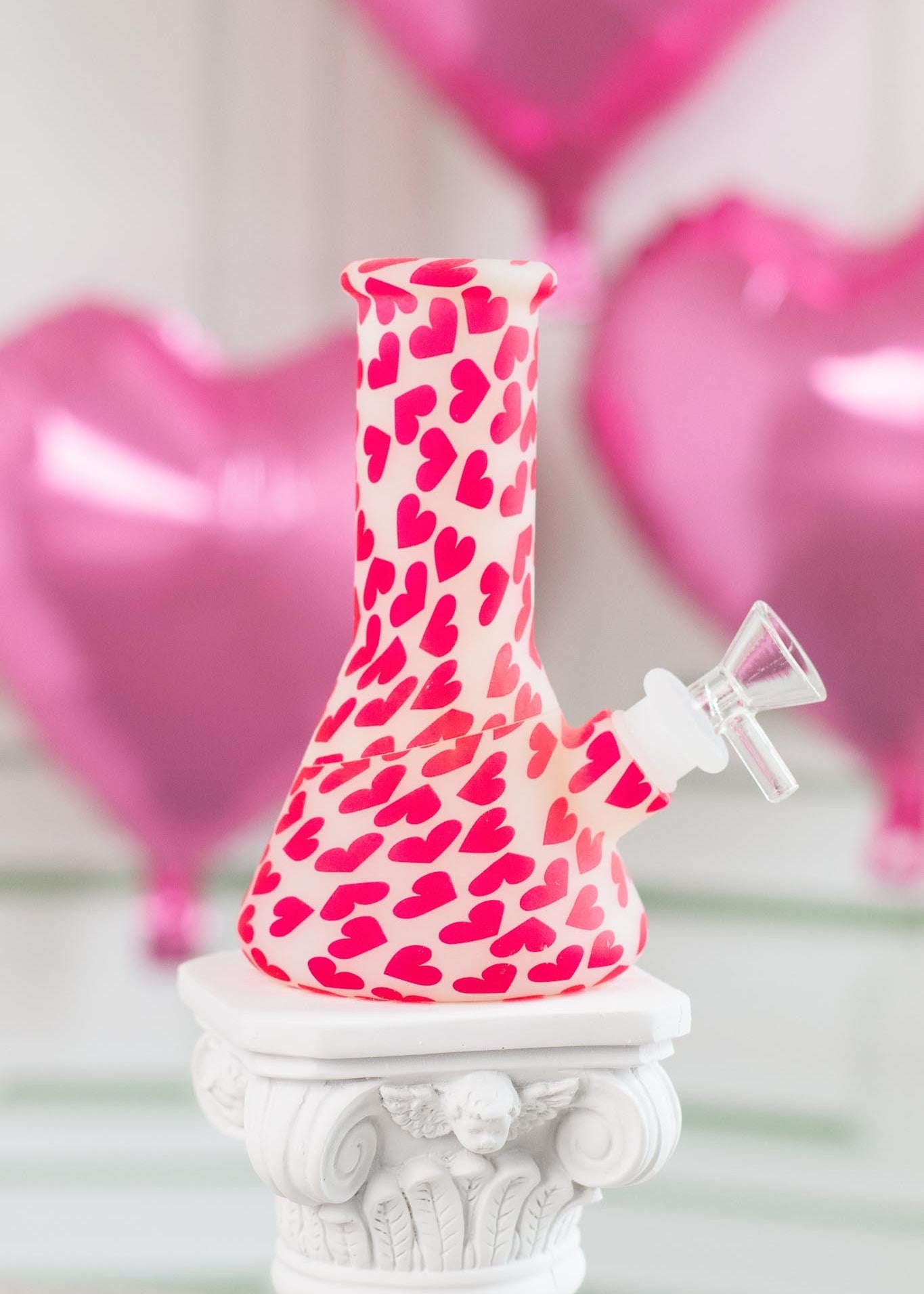 heart unbreakable bong