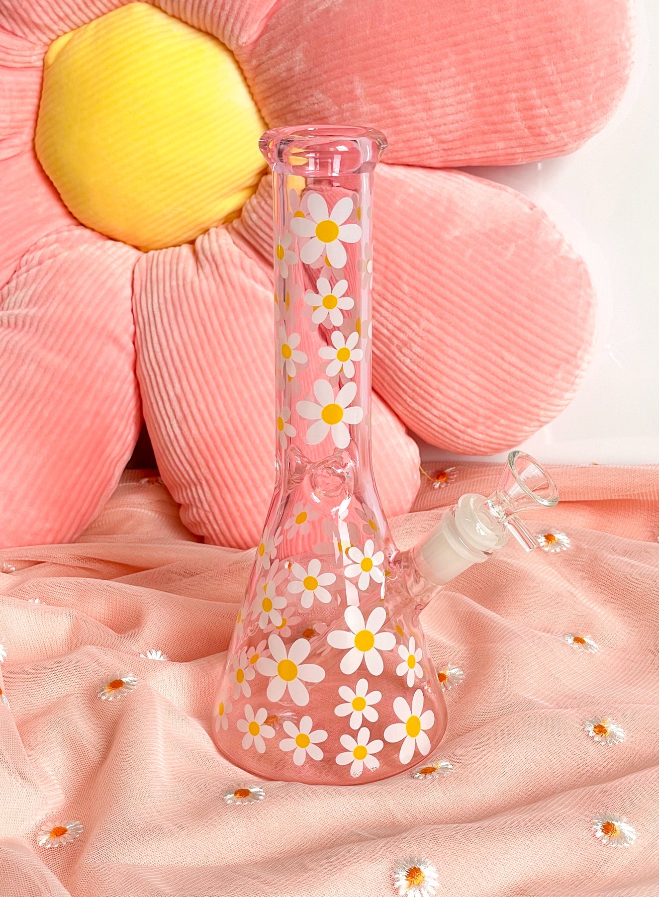 cute pink water pipe with daisy pattern