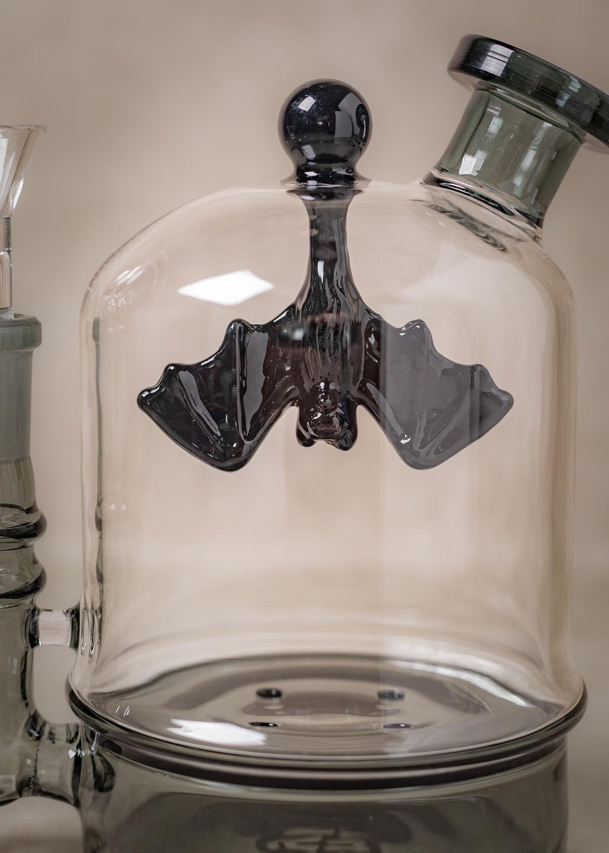 BAT CLOCHE BONG