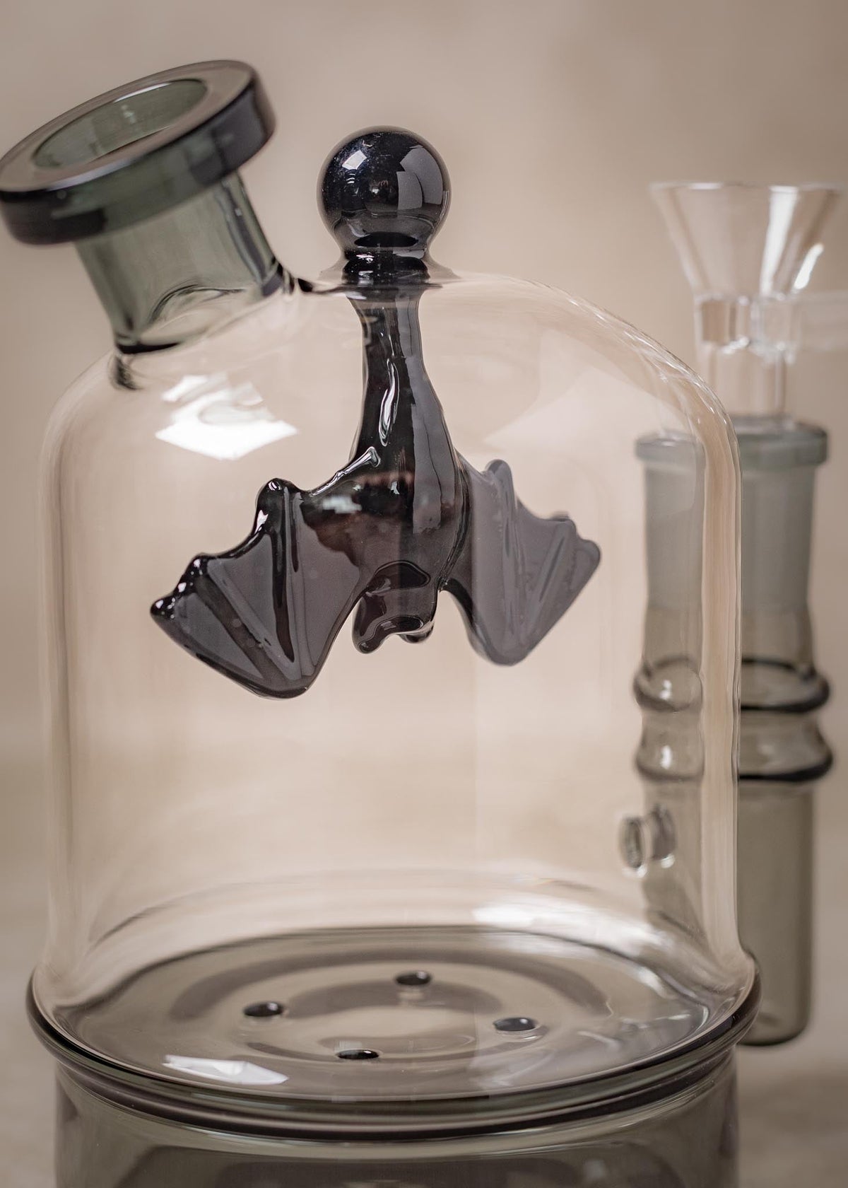 BAT CLOCHE BONG
