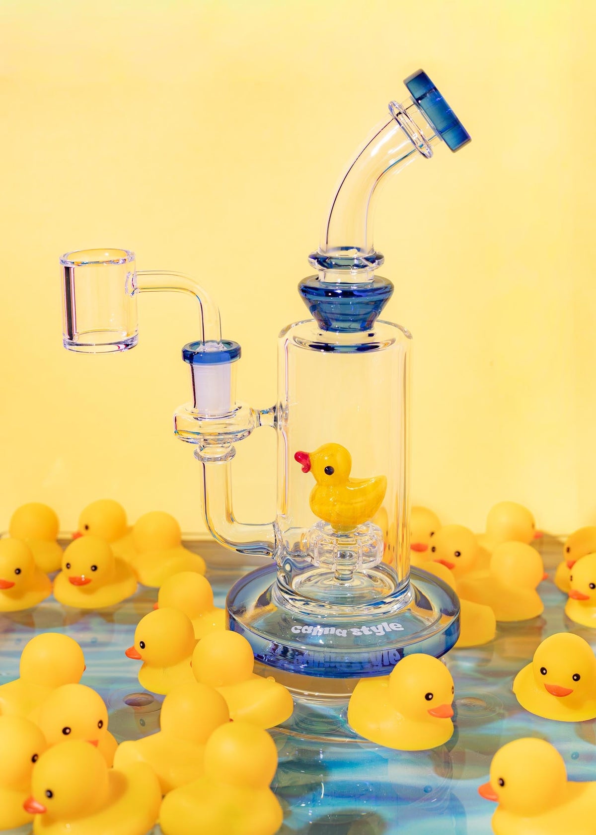 RUBBER DUCK FIGURINE RIG