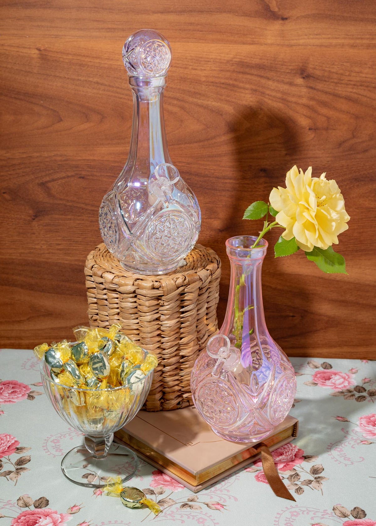 DECANTER BONG - CLEAR IRIDESCENT