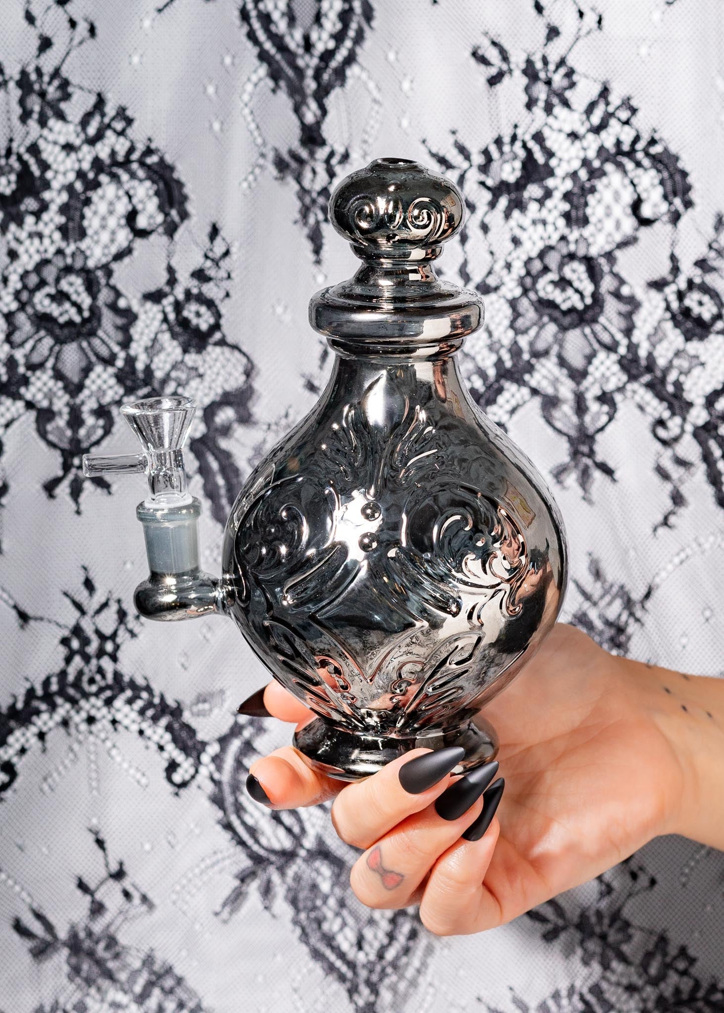 GOTHIC PERFUME BOTTLE BONG
