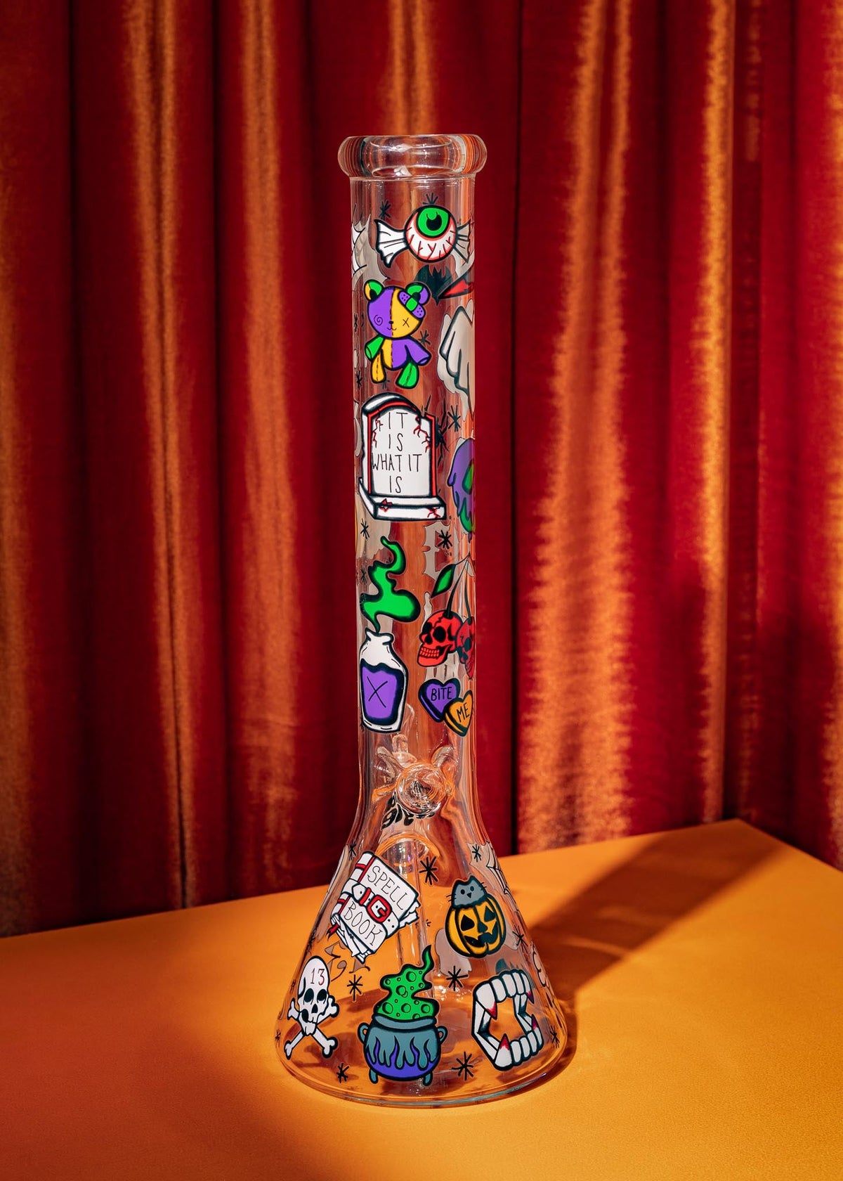 HALLOWEEN TATTOO BONG 16”