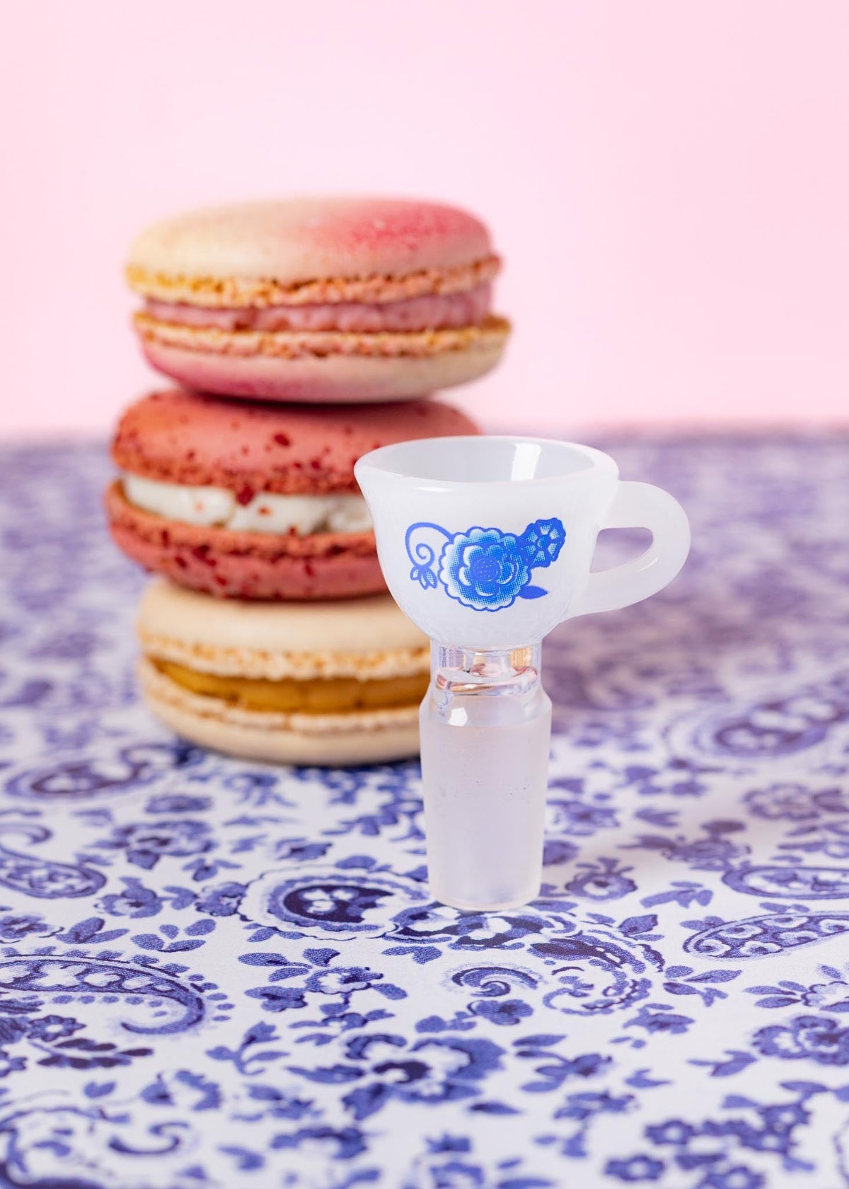 FINE CHINA TEACUP BOWL