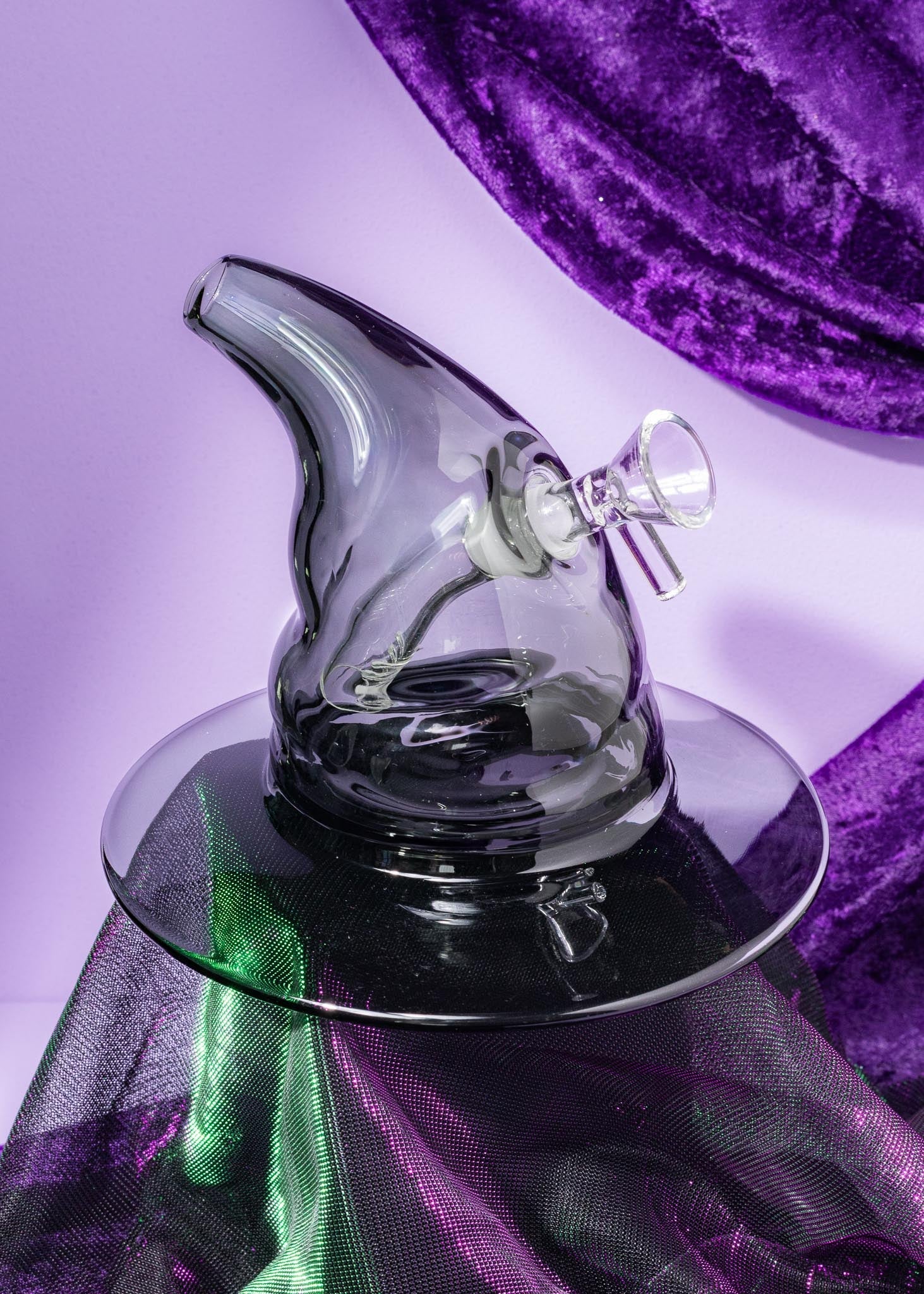 WITCH HAT BONG